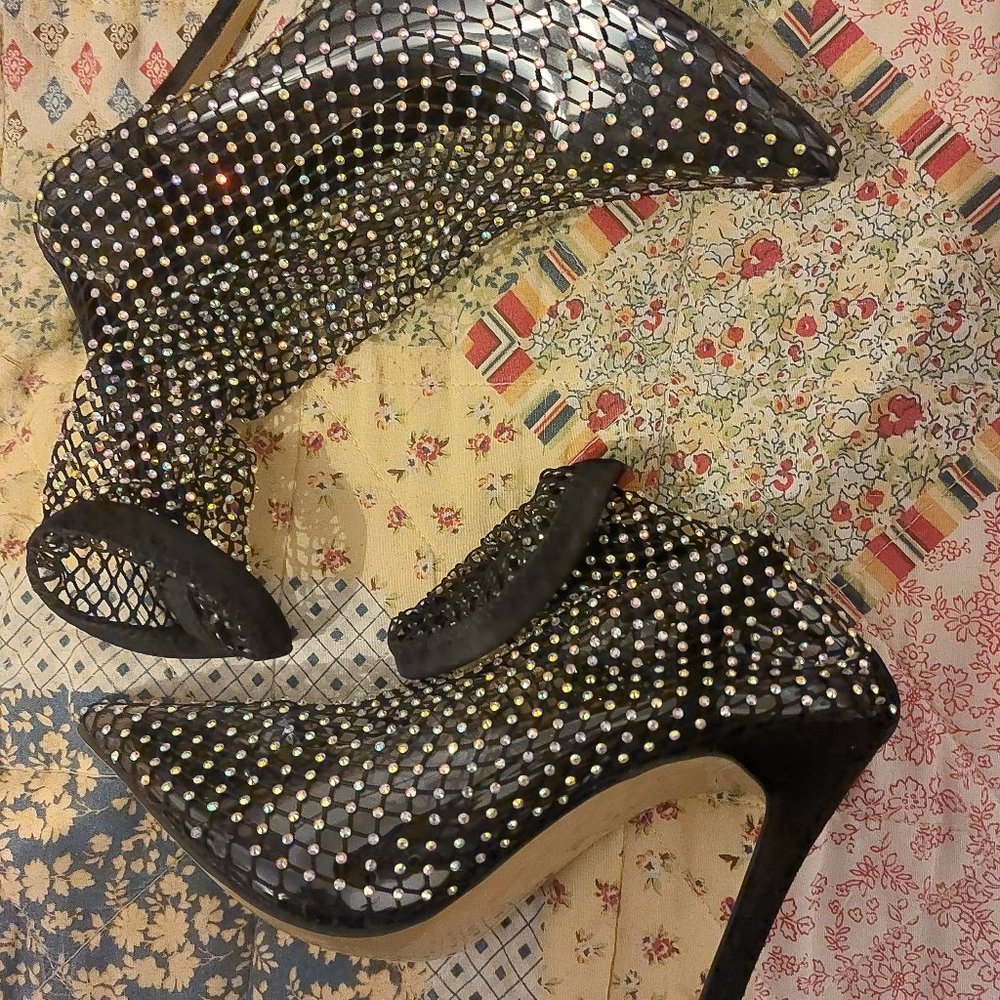 Mesh Pointed Toe Pumps